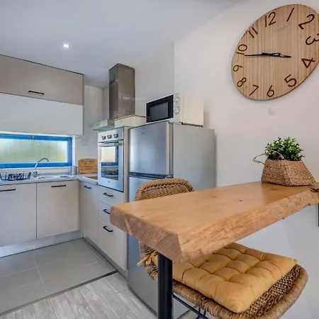 Διαμέρισμα Tac - Delight